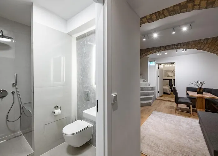 Apartment Spacious In Mitte- Feel The Citycenter