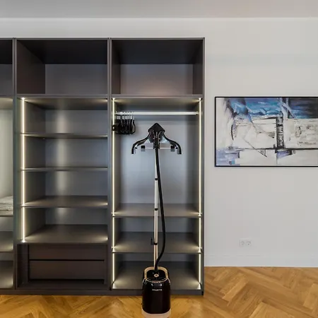 Kraus7 Ron Apartment Berlin