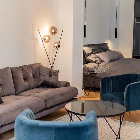 Kraus7 Ron Apartment *