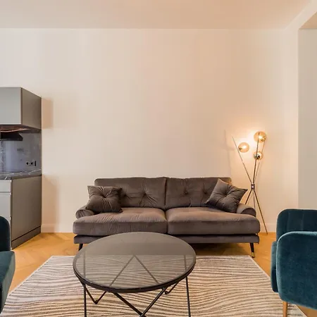 Kraus7 Ron Apartment