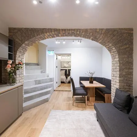 Spacious In Mitte- Feel The Citycenter Apartment Berlin