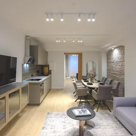 Apartment Spacious In Mitte- Feel The Citycenter Berlin
