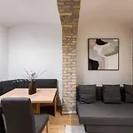 Spacious In Mitte- Feel The Citycenter *