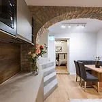 Spacious In Mitte- Feel The Citycenter 公寓 *