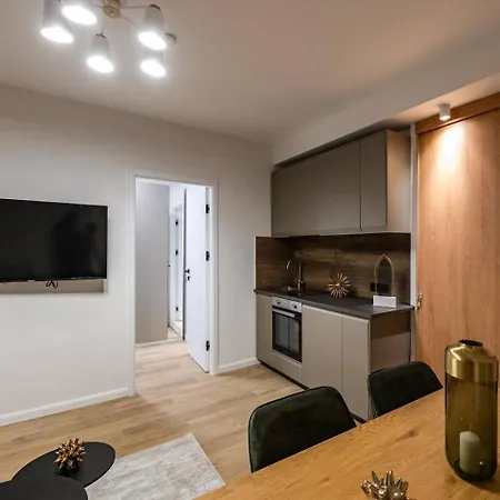 아파트 Spacious In Mitte- Feel The Citycenter *