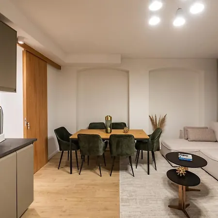 아파트 Spacious In Mitte- Feel The Citycenter *