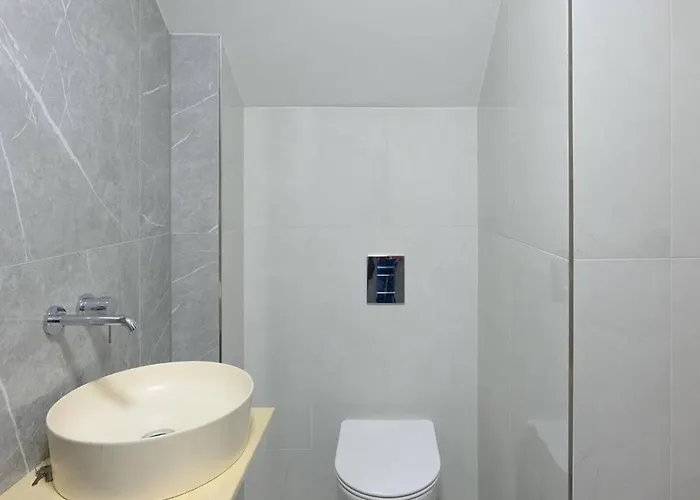 Spacious In Mitte- Feel The Citycenter * برلين